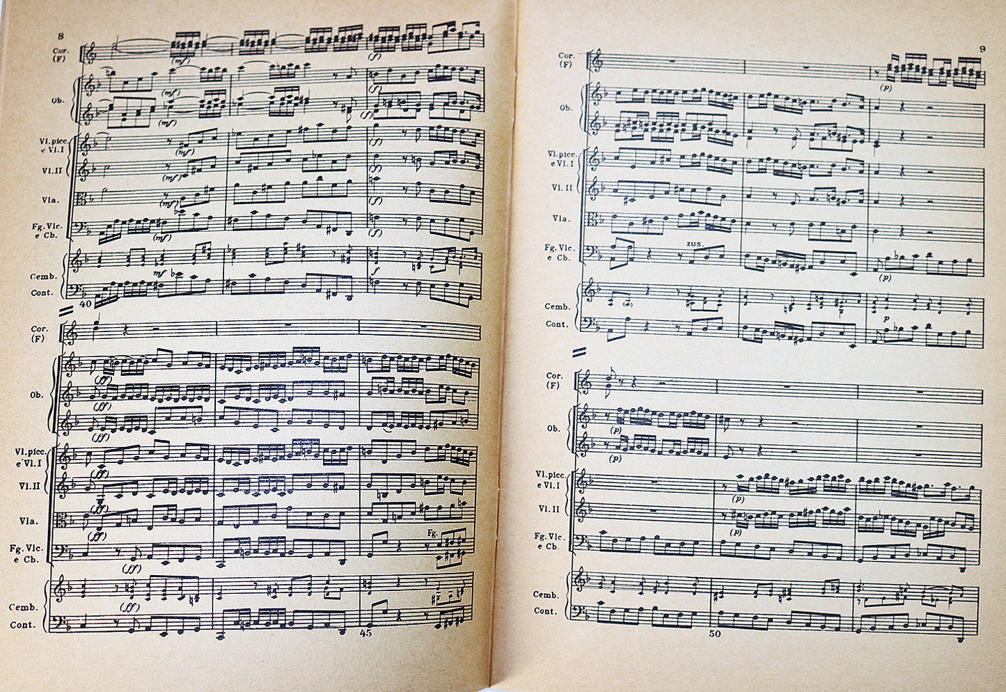 Bach: Brandenburg Concerto No. 1 in F Major (Miniature Study Score)