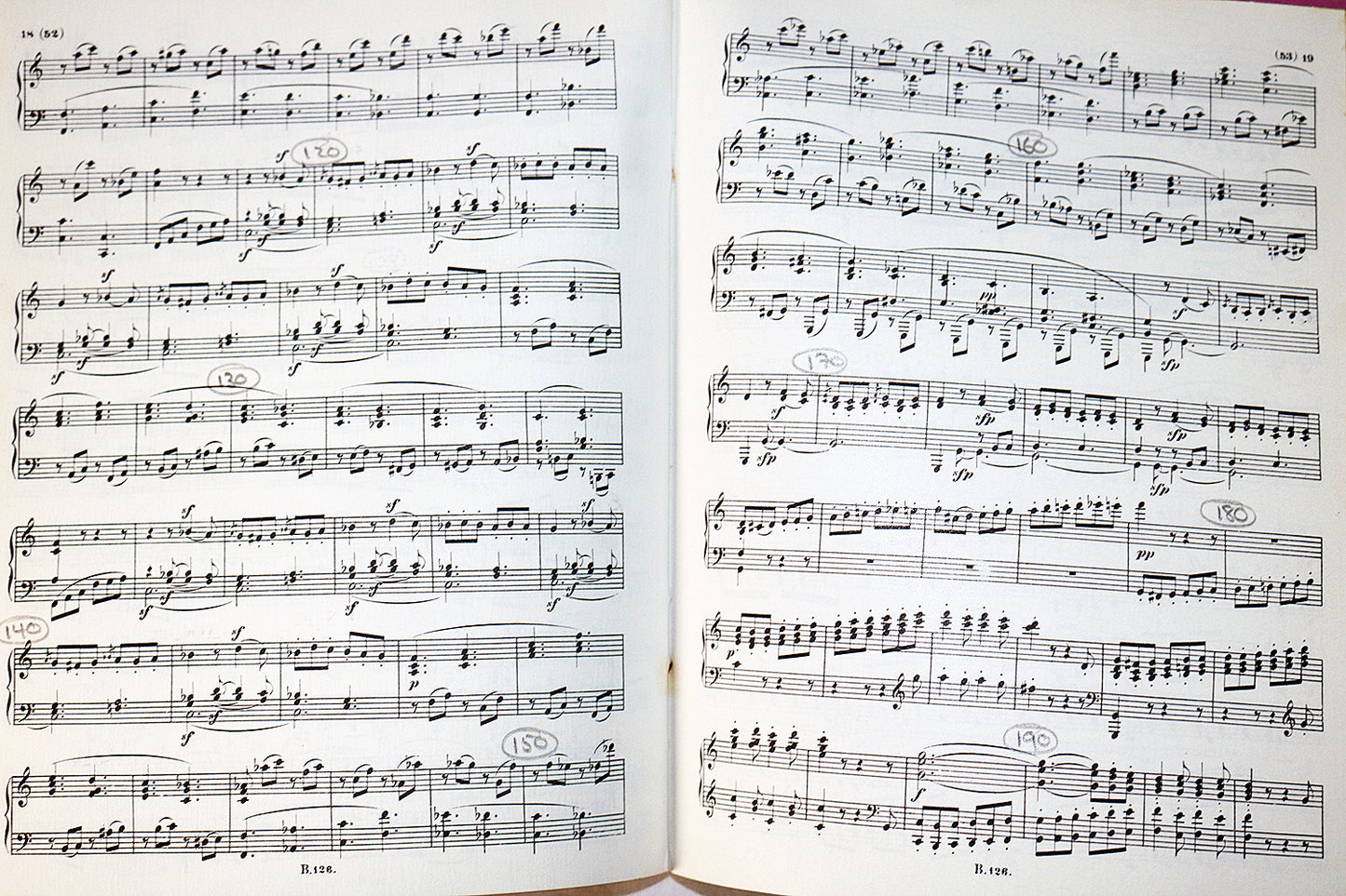 Beethoven: The Thirty-Two Piano Sonats in 5 Volumes - Vol. 1: Sonatas 1-6 (Lea Pocket Score)