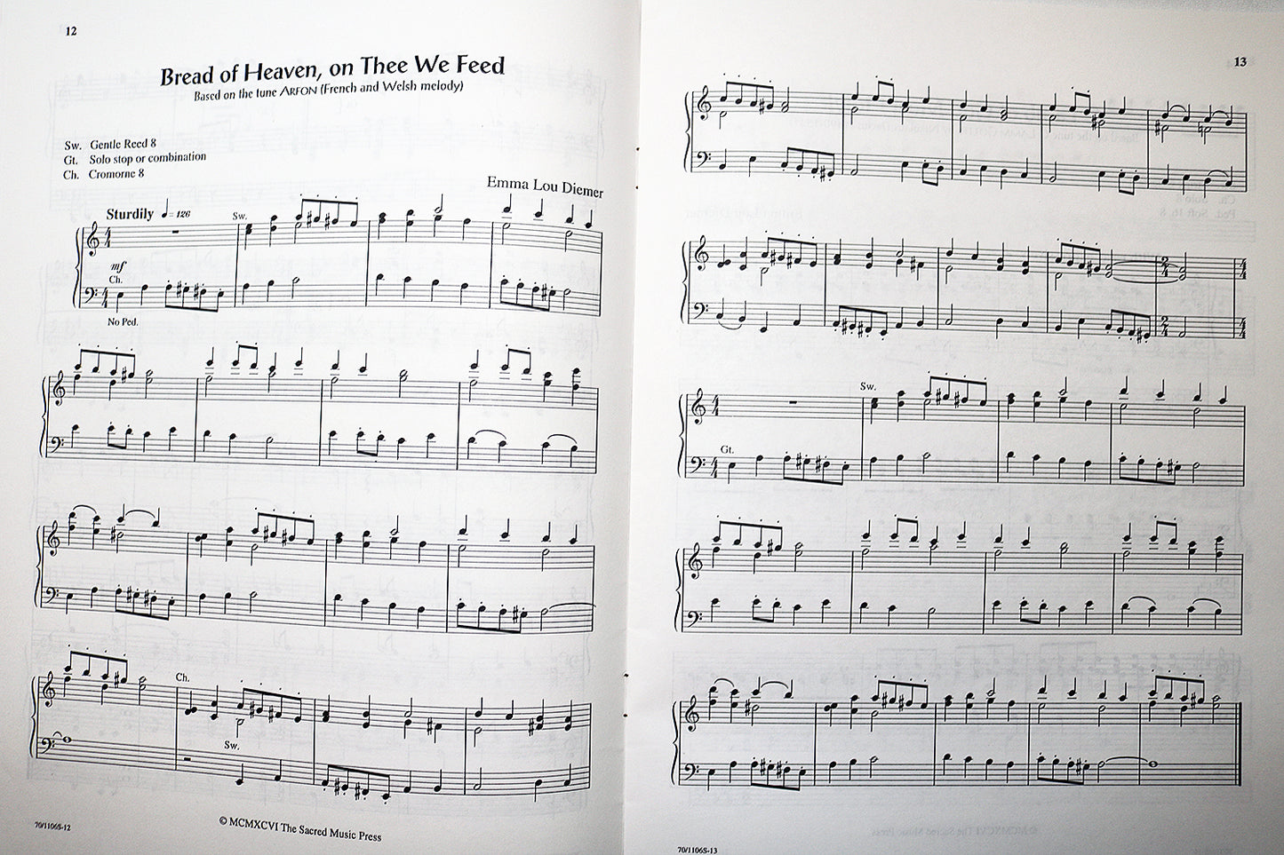 Communion Hymns for Organ: Music of Celebration and Introspection