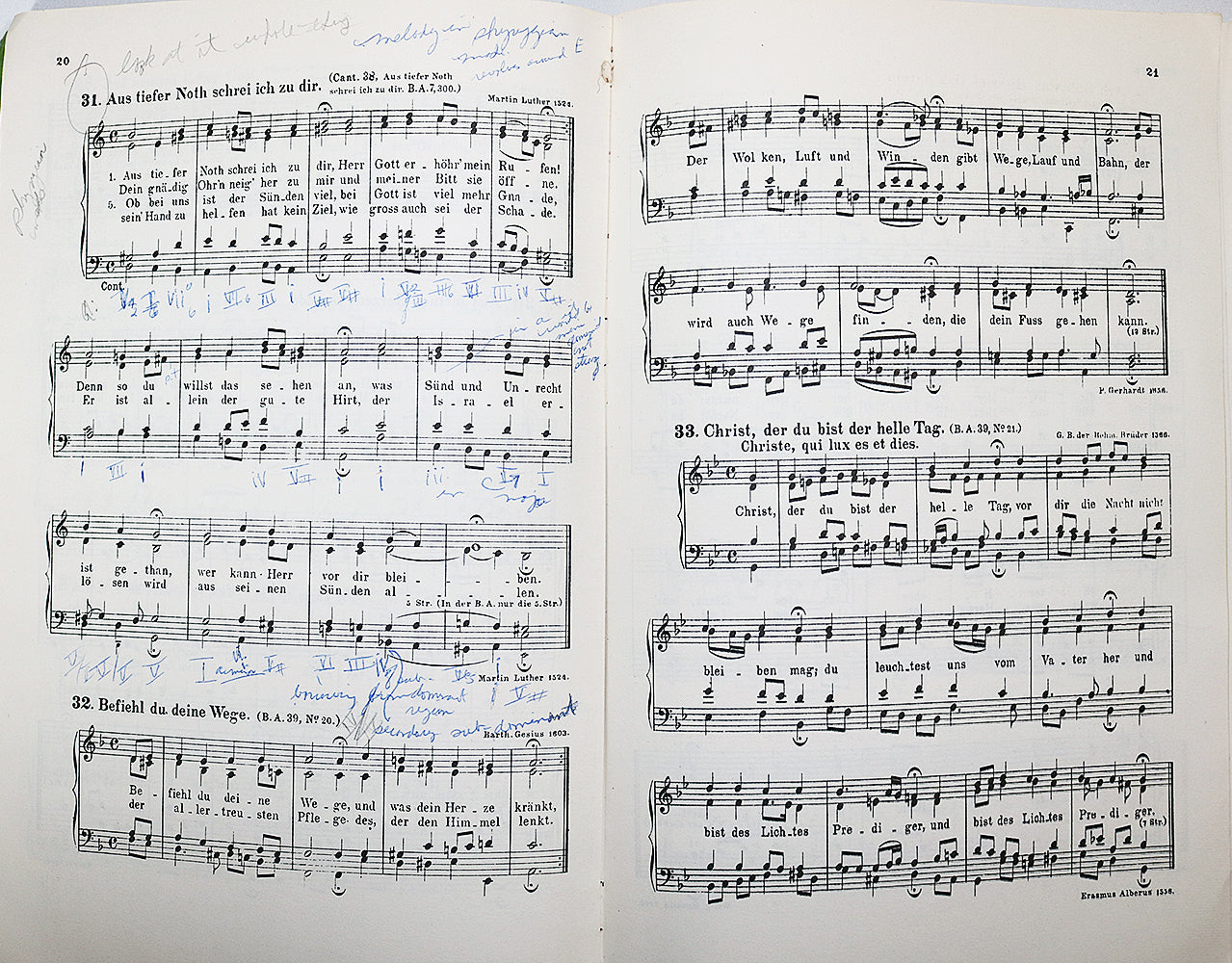 Bach: 389 Choral Melodies (Chorales, Vocal Score)