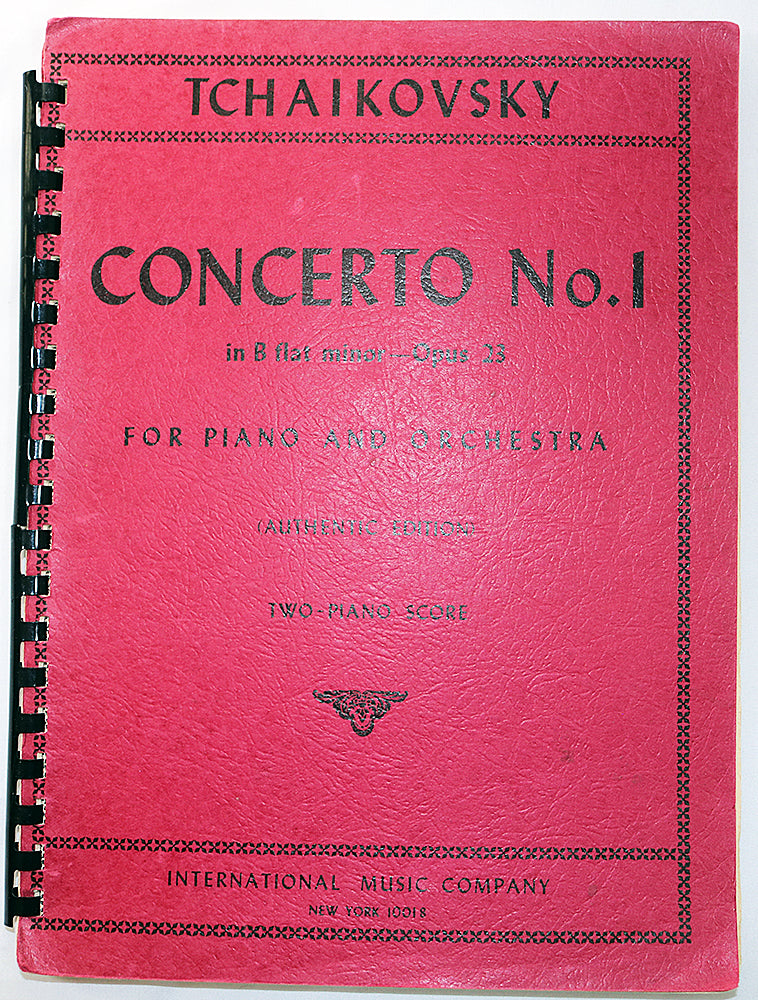 Tchaikovsky: Concerto No. 1 in B flat Minor, Op. 23 for Piano and Orchestra (two-piano score)
